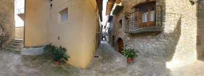 6: 20181211132615_sant_marti_de_canals_carrer_major_esglesia.jpg