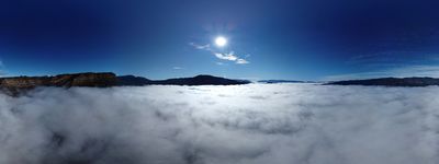 28: 20211126125256_sant_marti_de_canals_sota_la_boira_vertical_smc.jpg