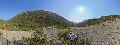122: 202506181807r0010143_forat_de_l_infern.jpg